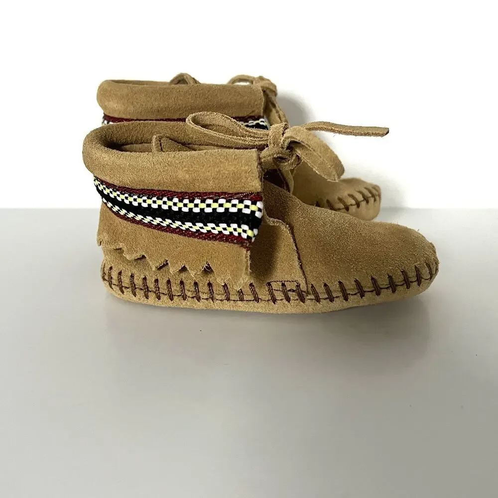 Minnetonka Moccasins Tan Suede Leather Lace Boots Braid Bootie 1101 Infant 3
